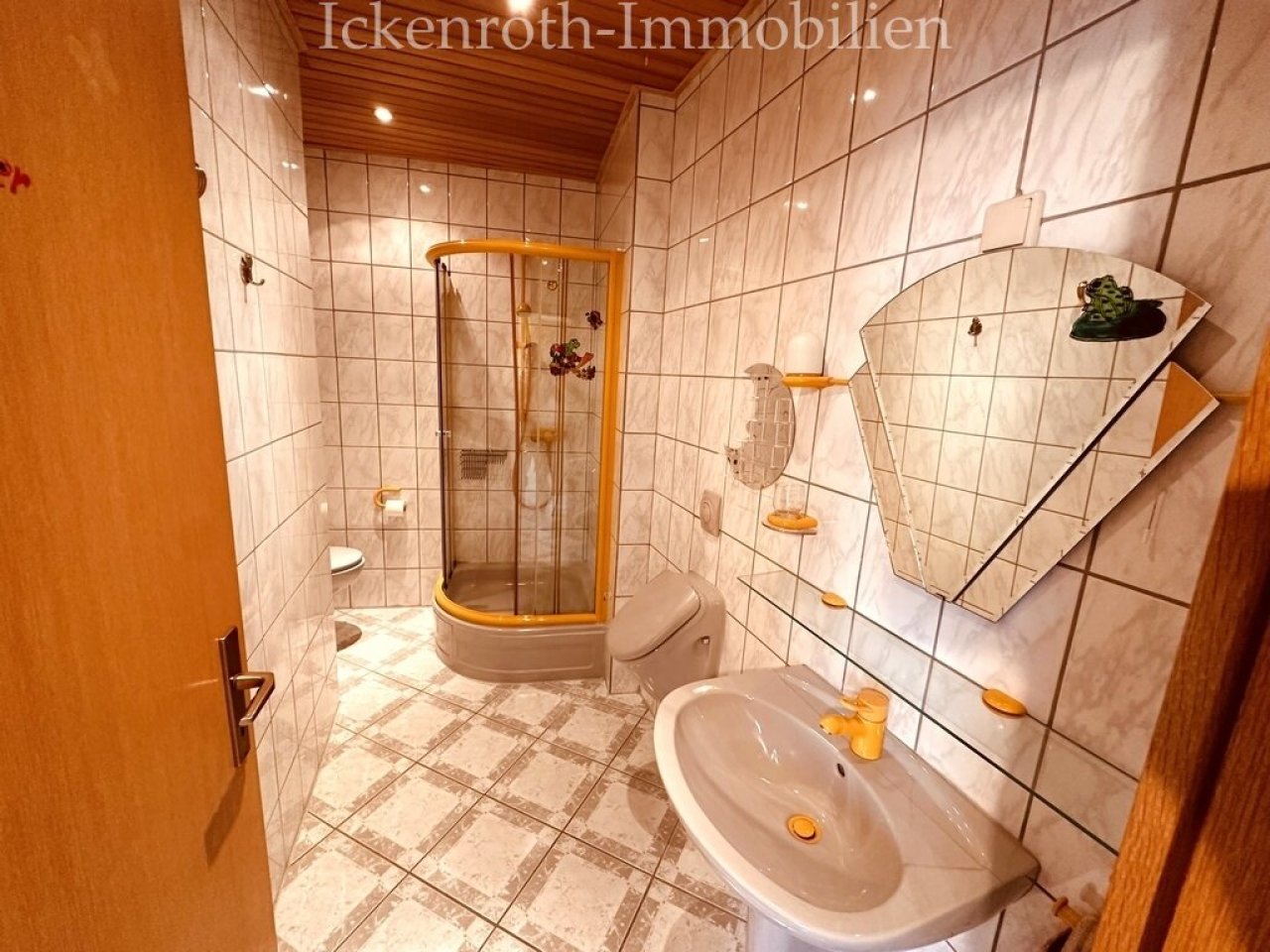 Badezimmer 1 EG