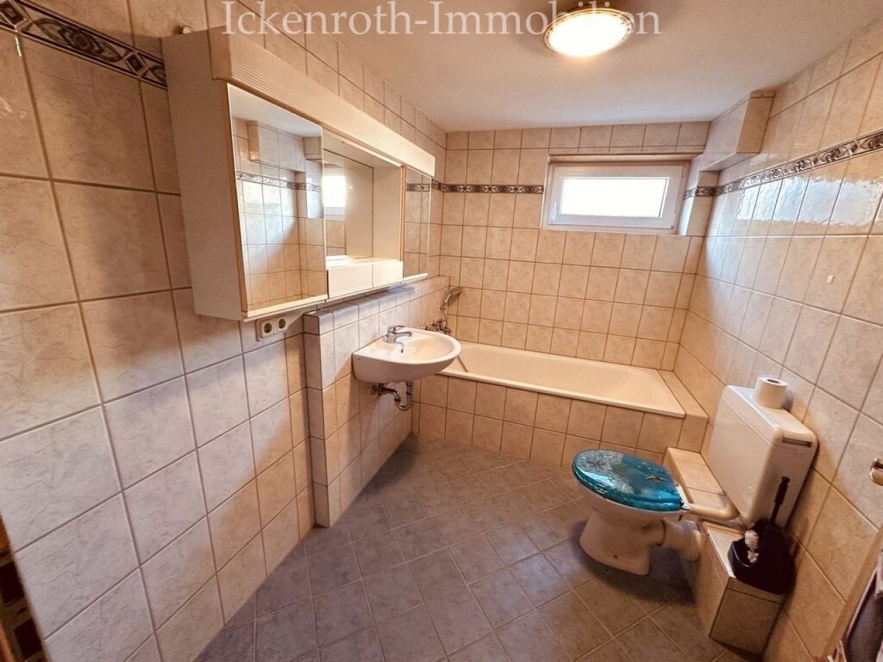 Badezimmer KG